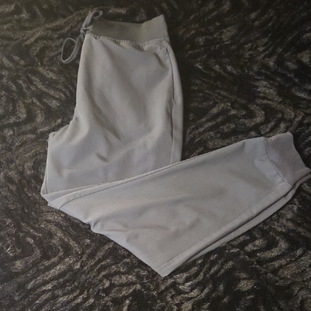 Gray Jogger Scrub Pants